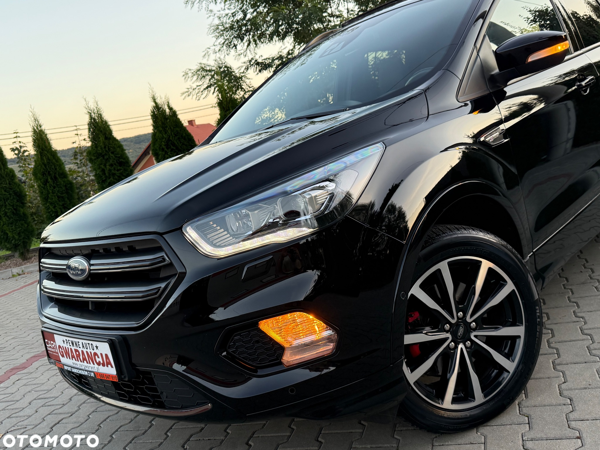 Ford Kuga 2.0 TDCi AWD ST-Line - 3