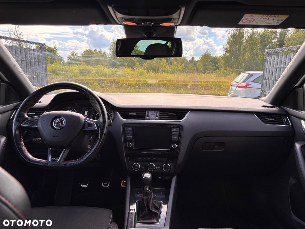 Skoda Octavia 2.0 TDI (Green tec) RS - 23