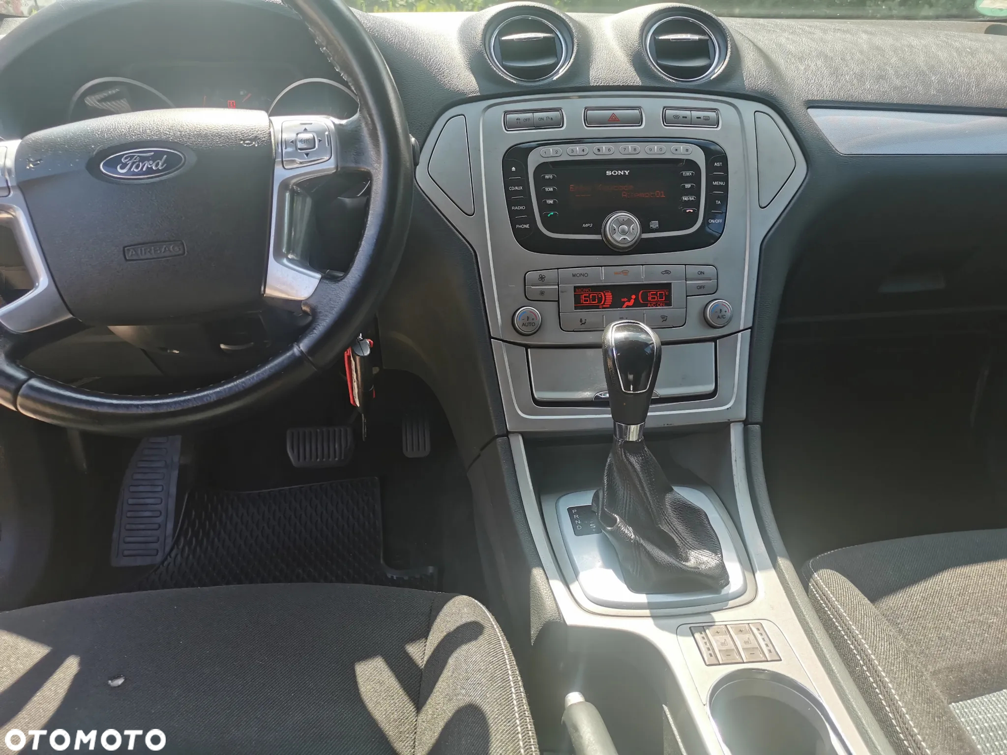 Ford Mondeo 2.0 TDCi Titanium - 8
