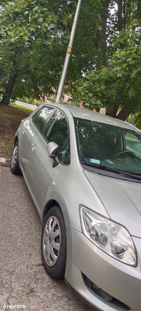 Toyota Auris 1.6 VVT-i Luna - 10