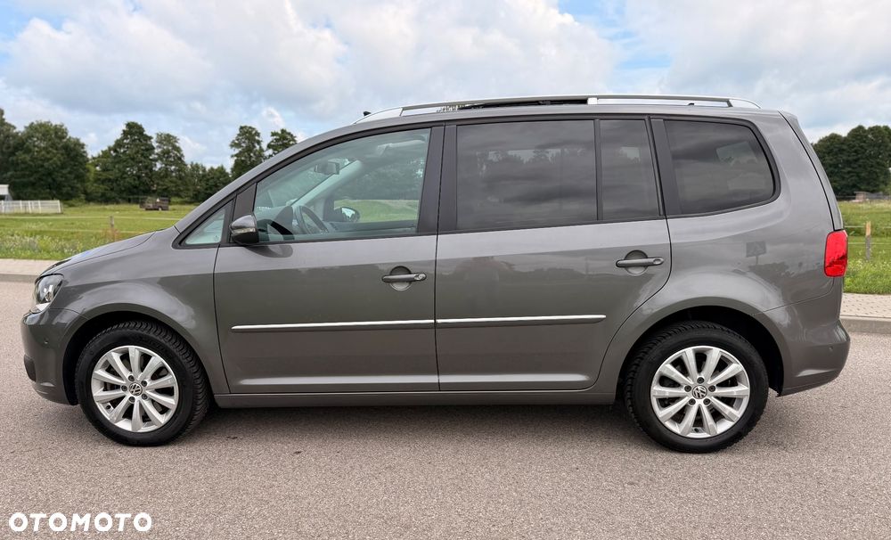 Volkswagen Touran 2.0 TDI DPF DSG Highline - 3