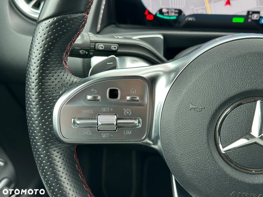 Mercedes-Benz EQB 250 66.5kWh AMG - 15