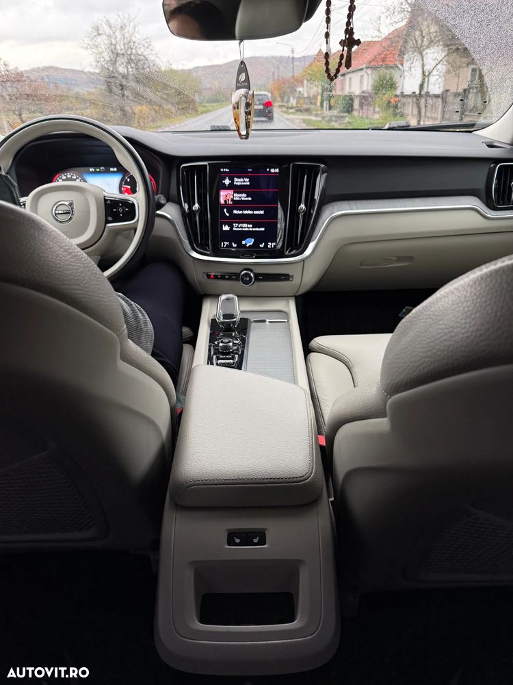 Volvo V60 - 11