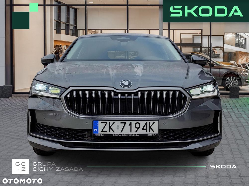 Skoda Superb 2.0 TDI SCR 4x4 Selection DSG - 8
