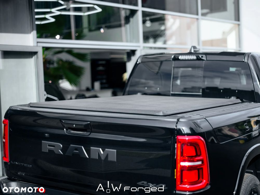 RAM 1500 - 13
