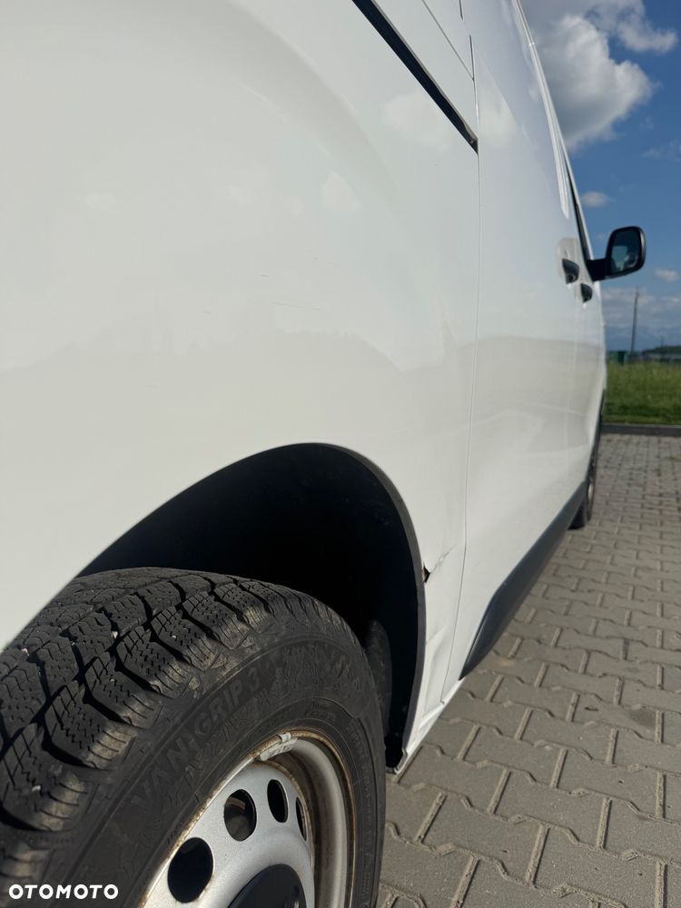 Opel Vivaro - 10