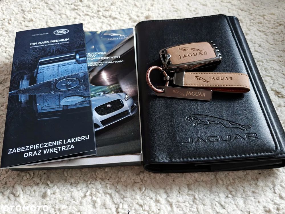 Jaguar XF 2.0 i4D R-Sport - 39