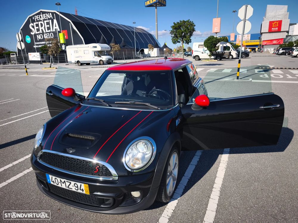 MINI 3 Portas Cooper S - 1