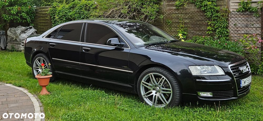 Audi A8 4.2 FSI Quattro - 11