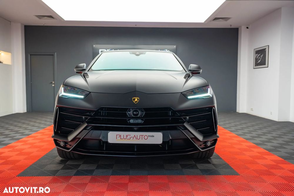 Lamborghini URUS ver-standard - 2