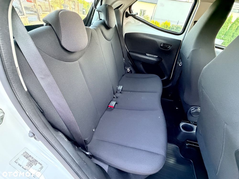 Toyota Aygo 1.0 VVT-i Sprint EU6 - 26