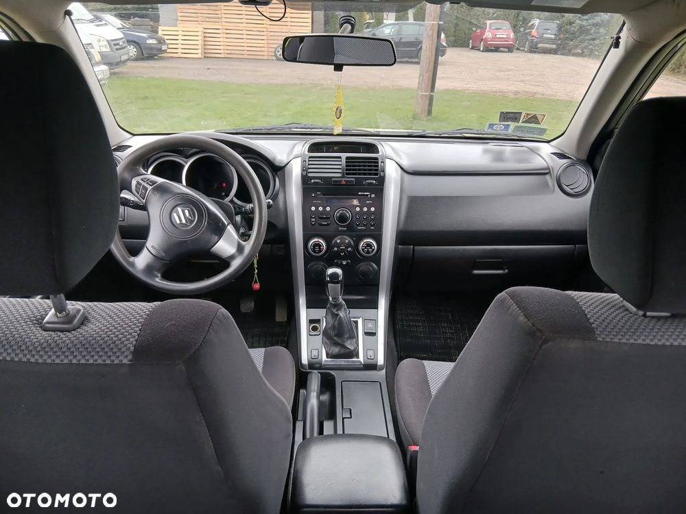 Suzuki Grand Vitara 1.6 - 5