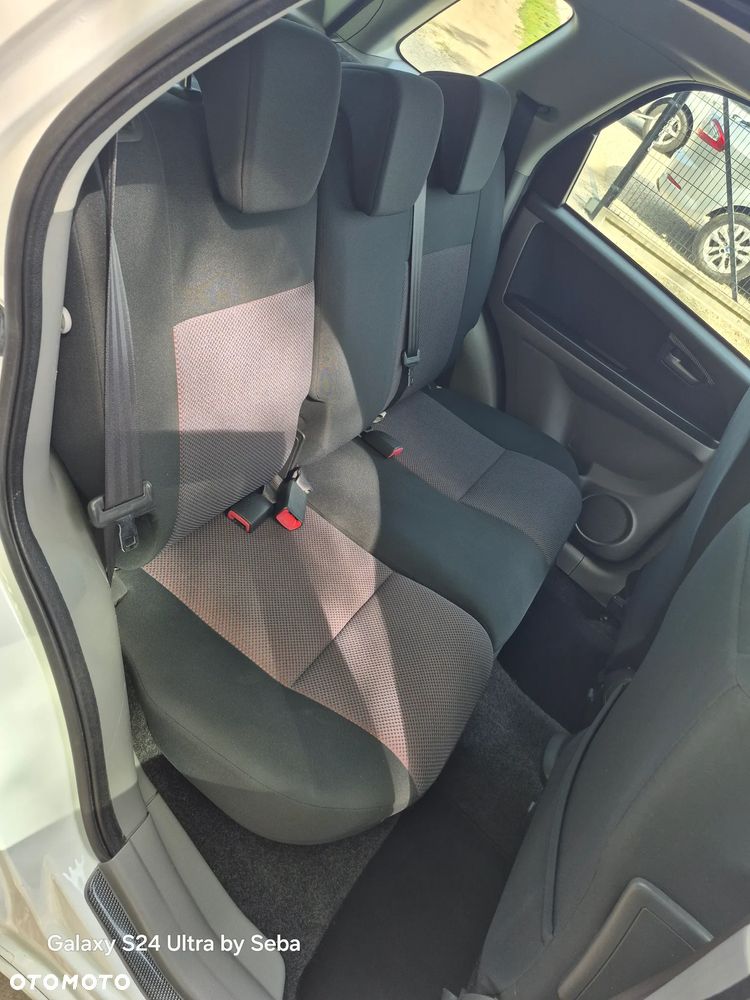 Suzuki SX4 - 21