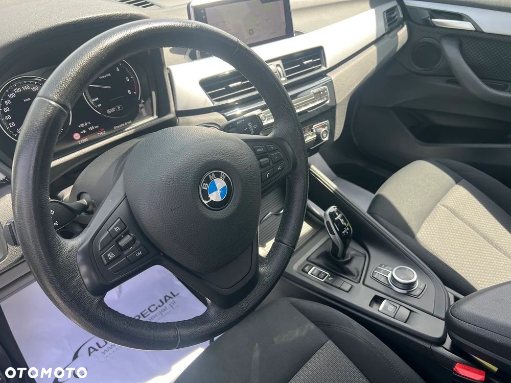 BMW X1 sDrive16d - 10