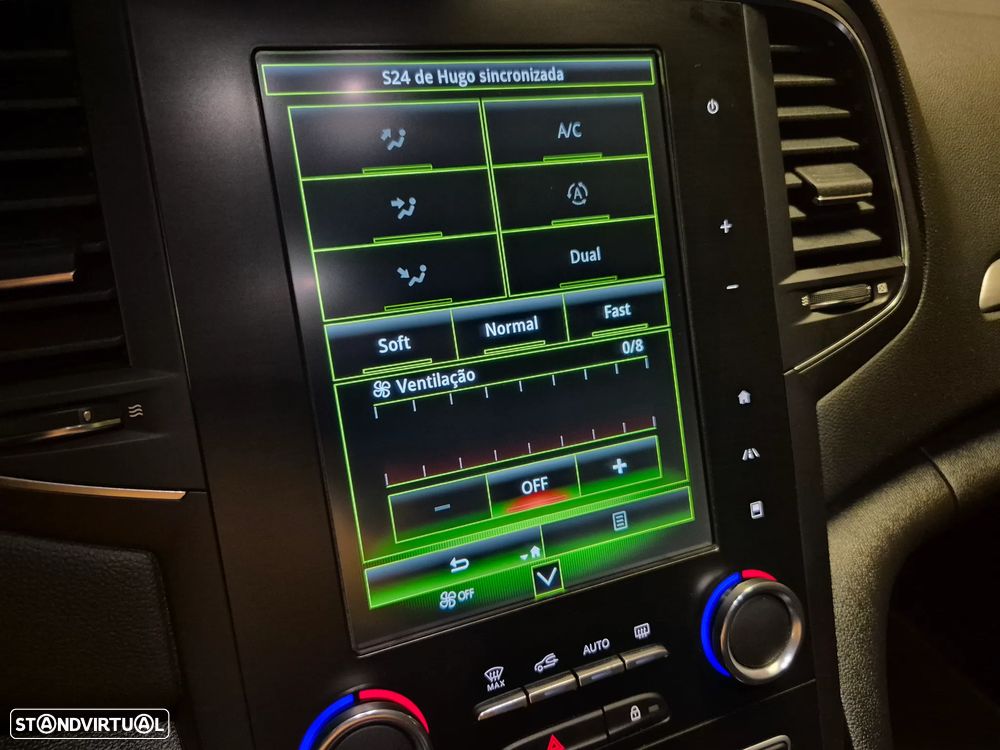 Renault Mégane Sport Tourer 1.5 Blue dCi Bose Edition - 24