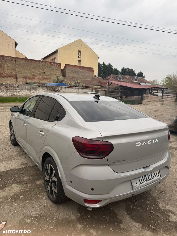 Dacia Logan TCe 90 MT6 Prestige+ - 4