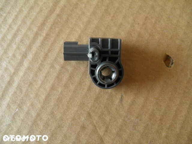 CZUJNIK UDERZENIA VOLVO V40 XC40 2014r 31387891 - 6