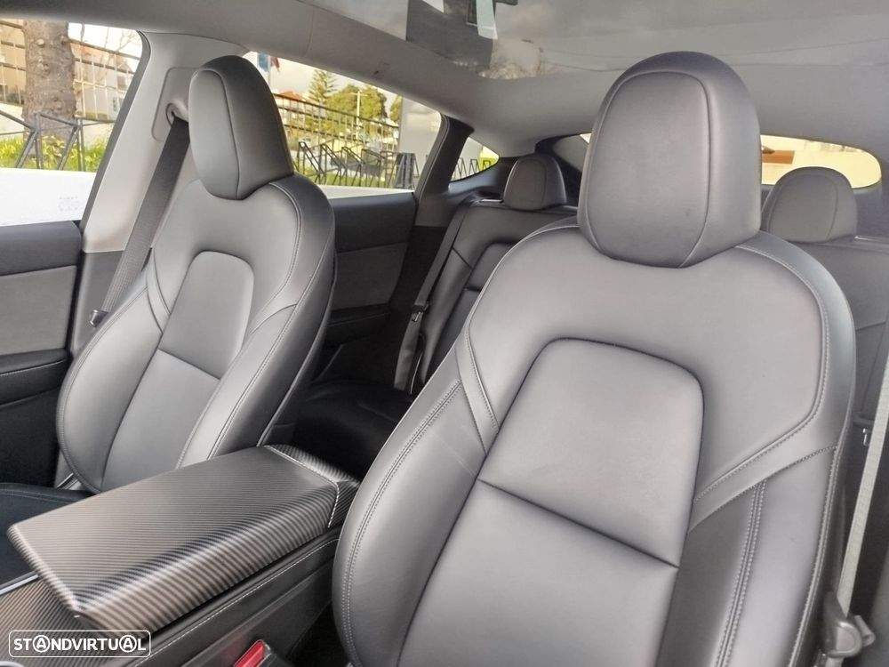 Tesla Model Y Tração Traseira - 3