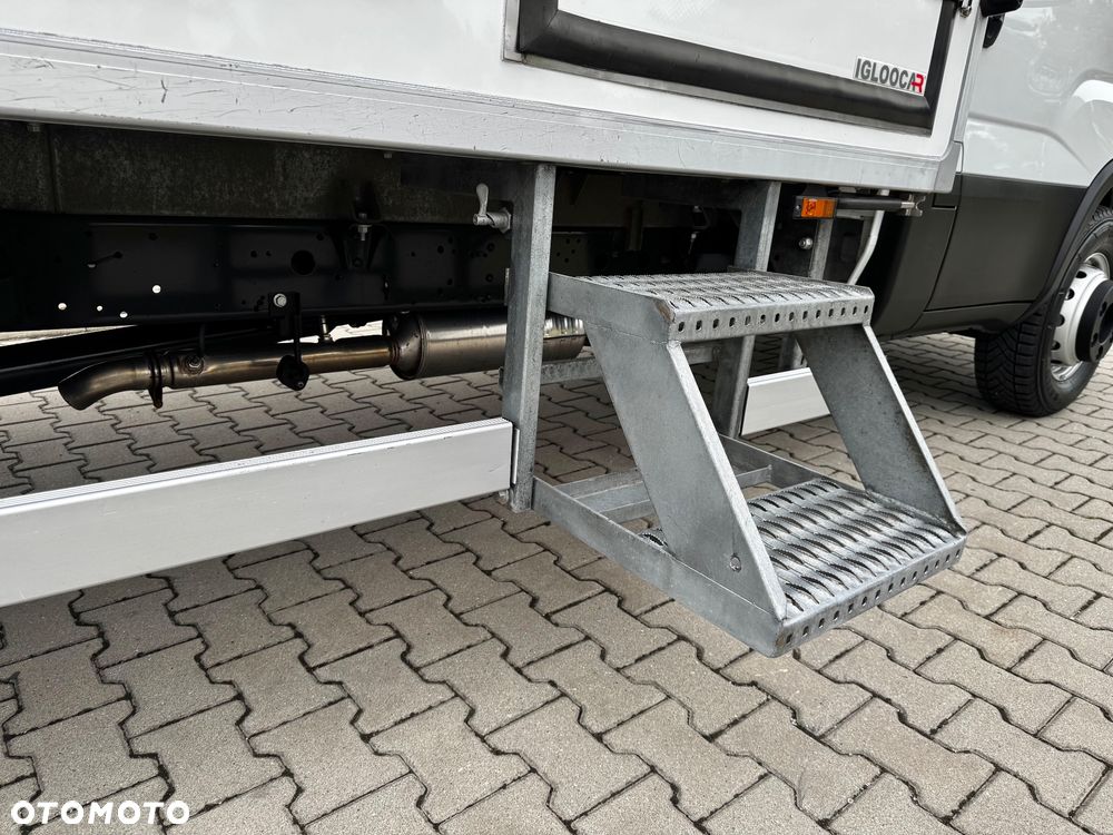 Iveco Daily‼️72C18‼️2021r 3.0 HI-MATIC Chłodnia/Mroźnia zakres -32C THERMO KING V-500 MAX Źródło Zasilania 400V Grube Ściany/Podłoga Przegroda komorowa‼️ Full LED na bliźniaku Salon Polska DMC7200kg - 29