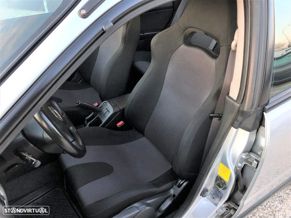 Subaru Impreza Sedan 2.0 WRX - 6