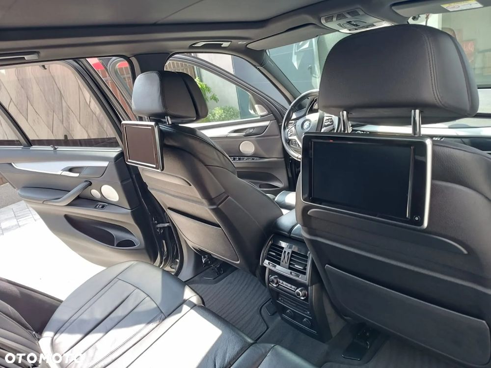 BMW X5 xDrive30d - 17