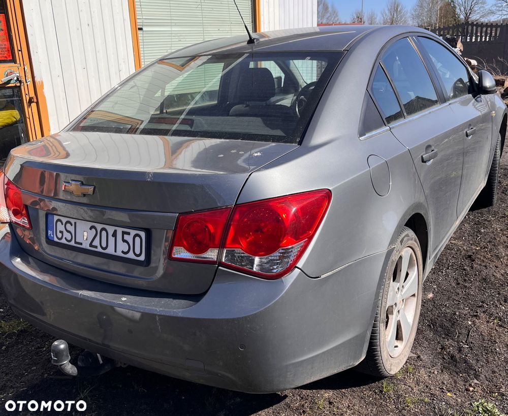 Chevrolet Cruze - 3