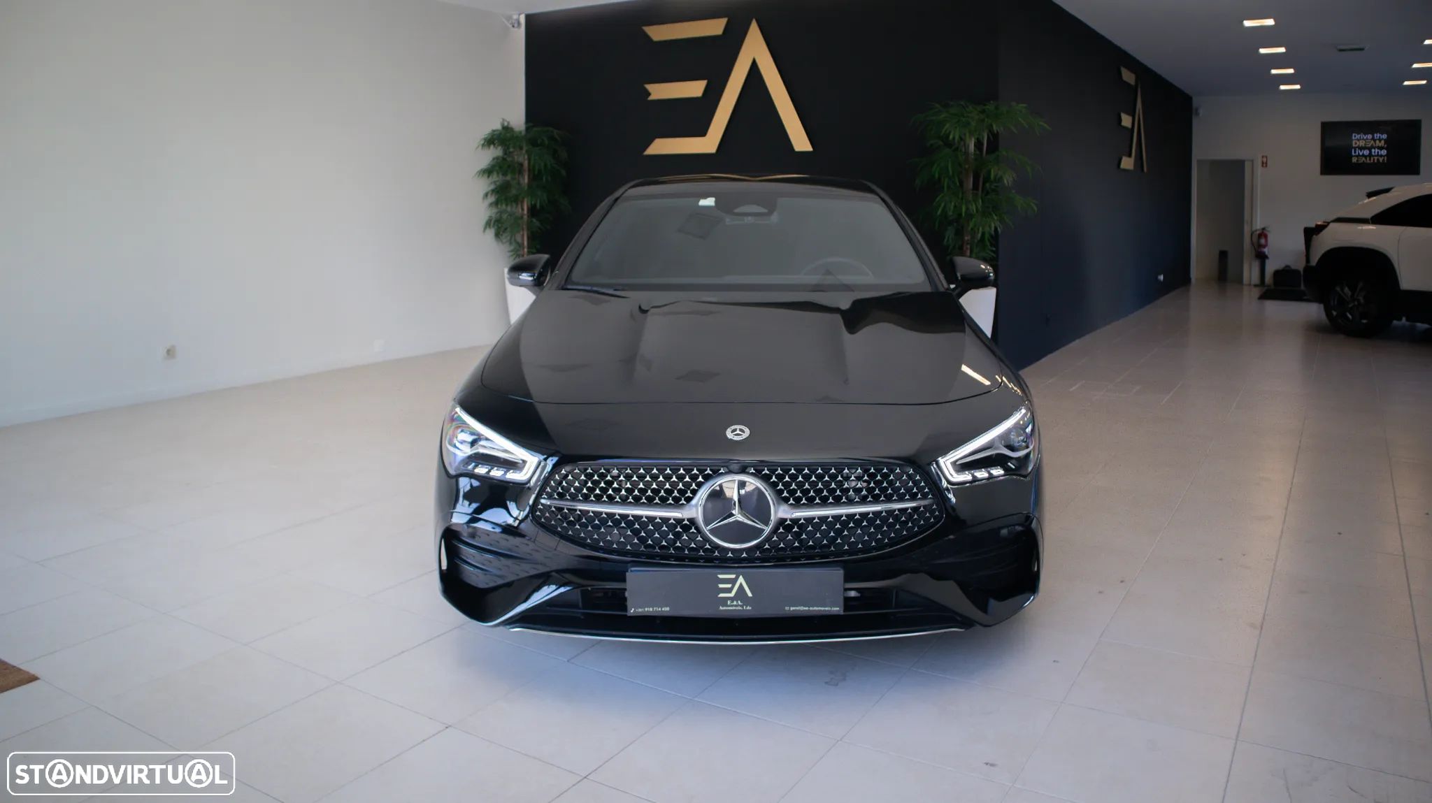 Mercedes-Benz CLA 180 Shooting Brake 7G-DCT AMG Line - 1
