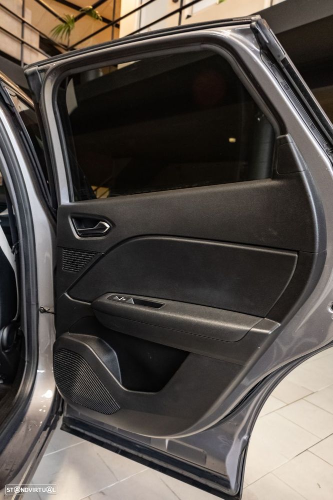 Renault Captur - 11