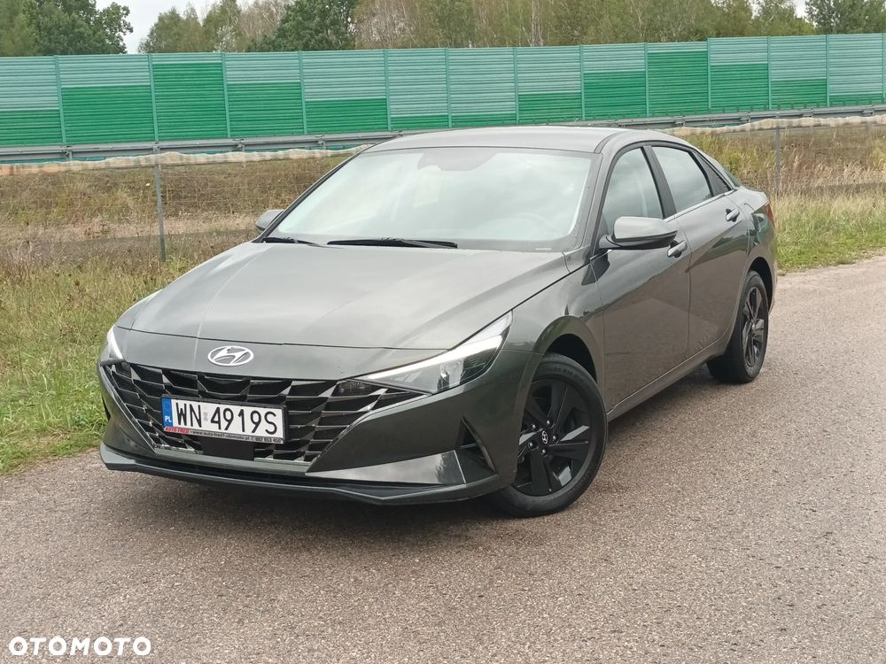 Hyundai Elantra 1.6 Smart CVT - 4