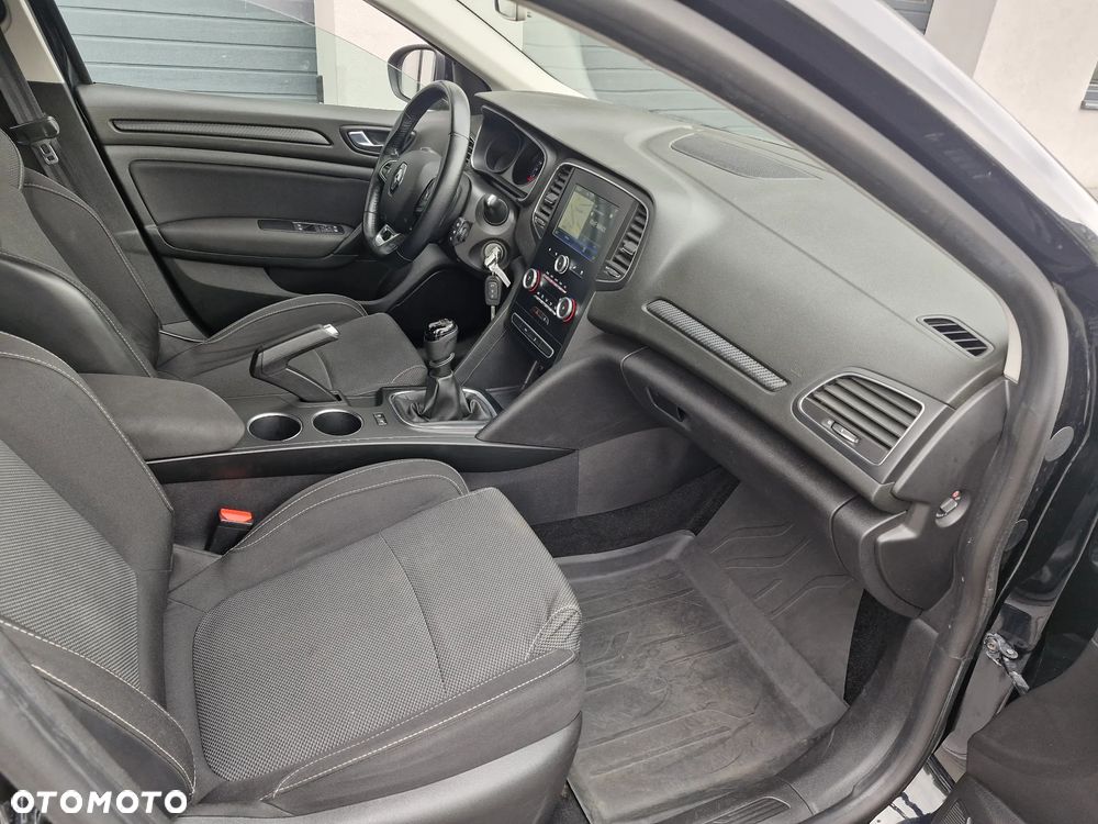 Renault Megane ENERGY TCe 100 LIMITED - 8