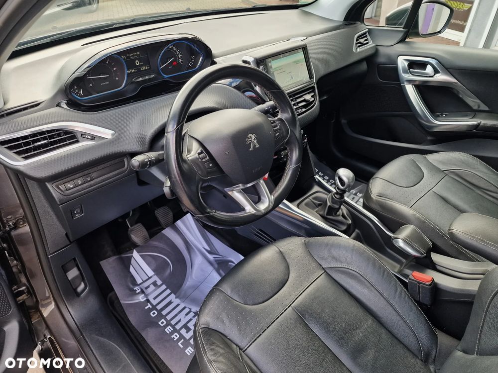 Peugeot 2008 BlueHDi FAP 120 STOP & START Allure - 19