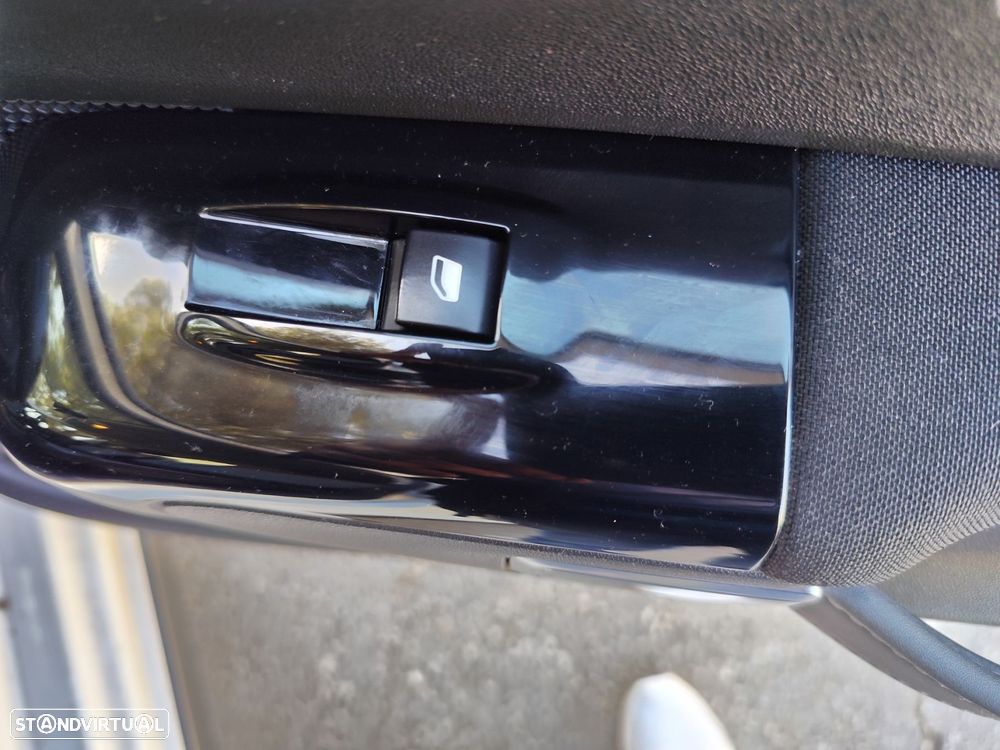 Citroën C3 1.2 PureTech C-Series - 23