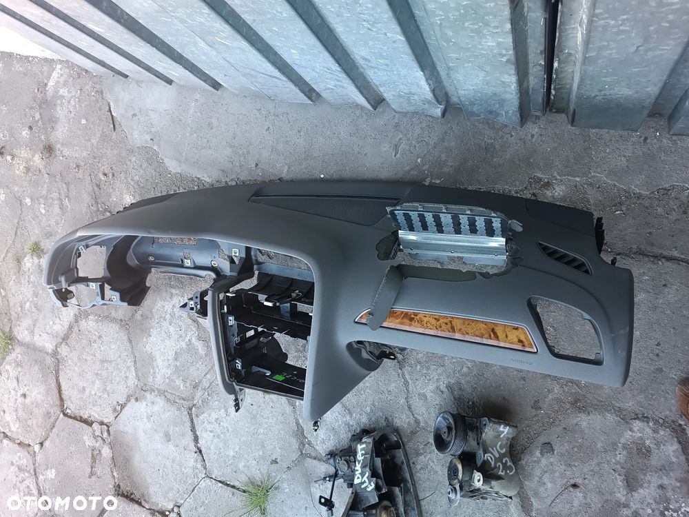 AUDI A4 B8 2010R KONSOLA DESKA ROZDZIELCZA DO REGENERACJI - 1