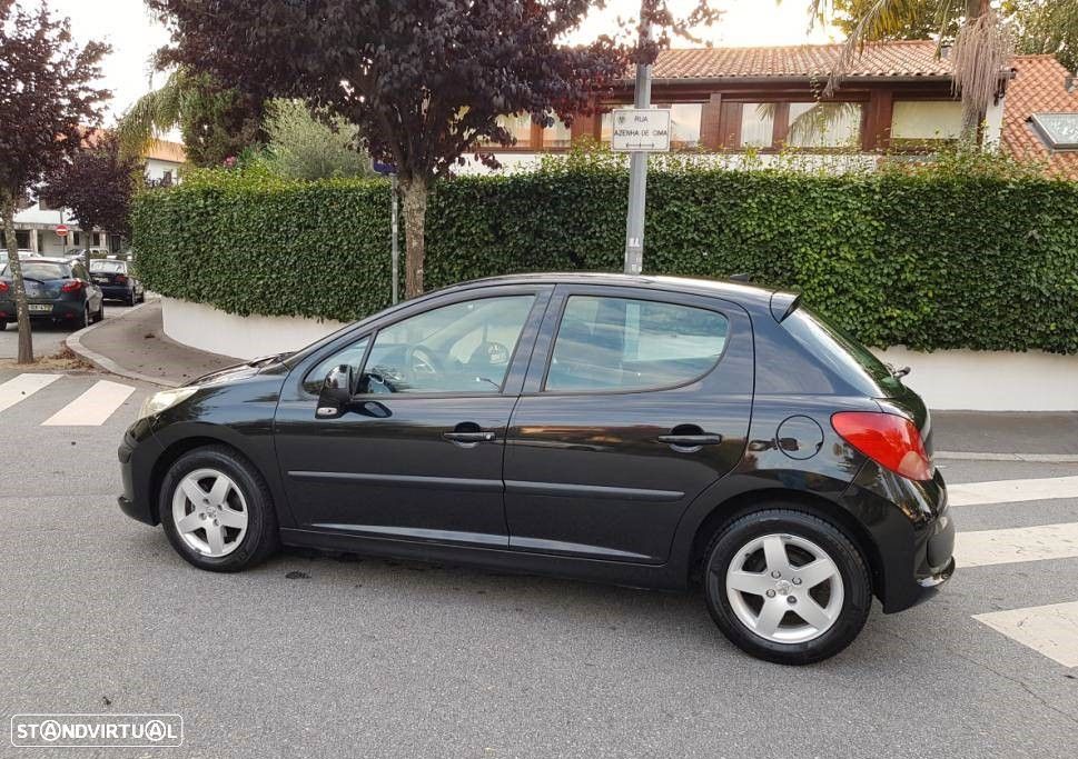 Peugeot 207 1.4 HDi Trendy - 6