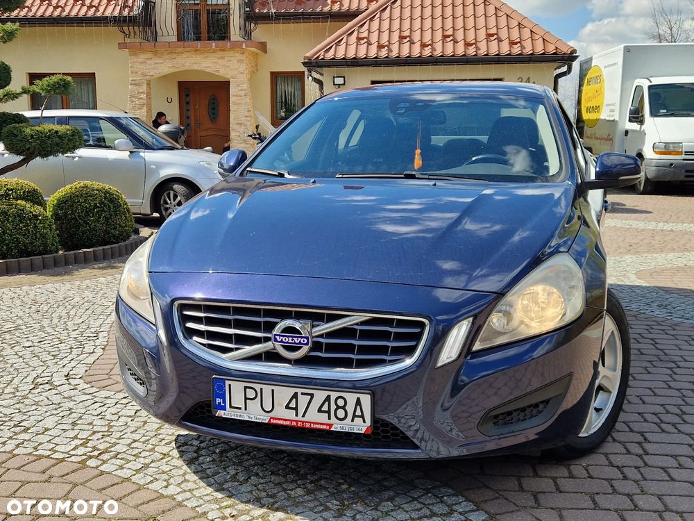 Volvo S60 D3 Geartronic Momentum - 12