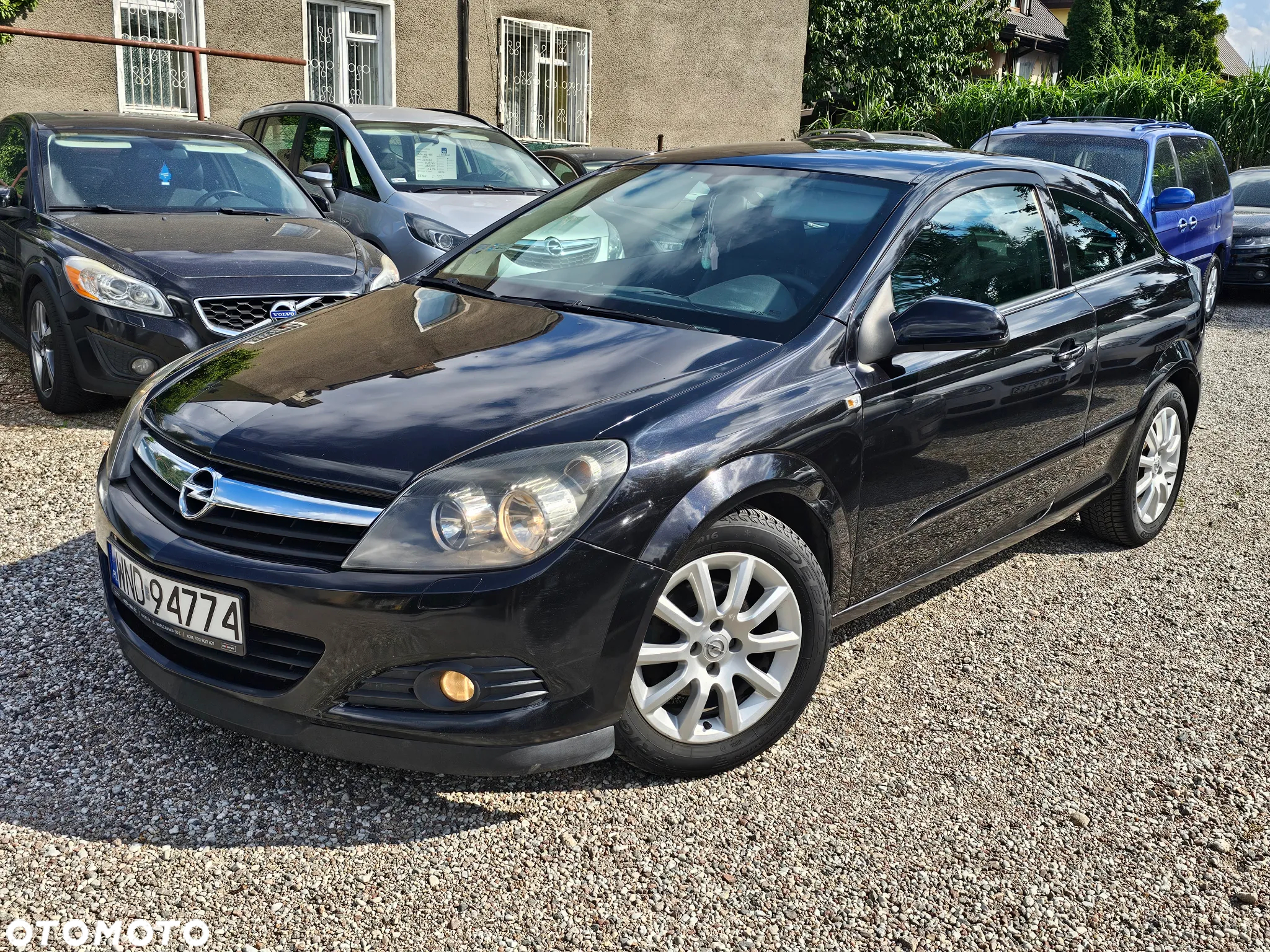 Opel Astra III GTC 1.6 Cosmo - 10