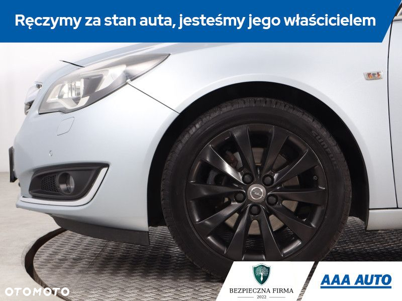 Opel Insignia - 16