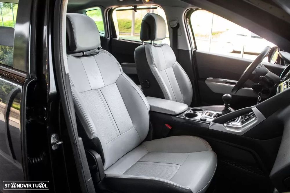 Peugeot 3008 1.6 HDi Roland Garros - 24