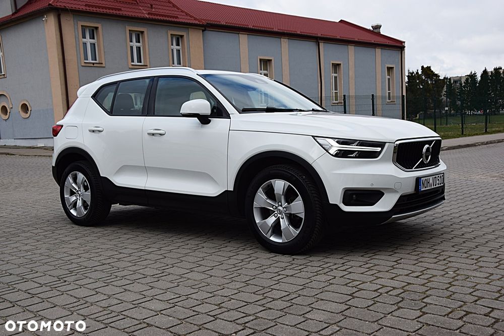 Volvo XC 40 T3 Geartronic Momentum Pro - 5