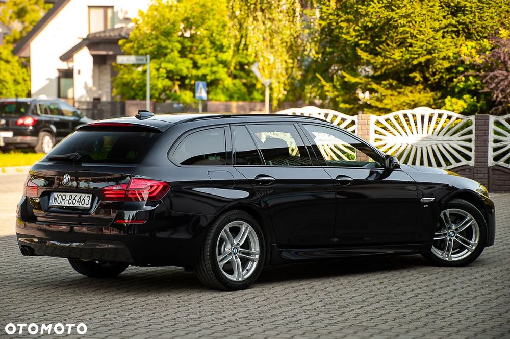 BMW Seria 5 520d Sport Line - 9