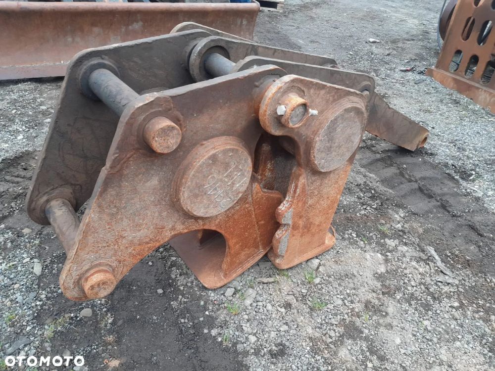 Nożyce Szczęka Kleszcze Tnąco Krusząca Wyburzeniowe Kruszarka fi80mm, waga 850kg.