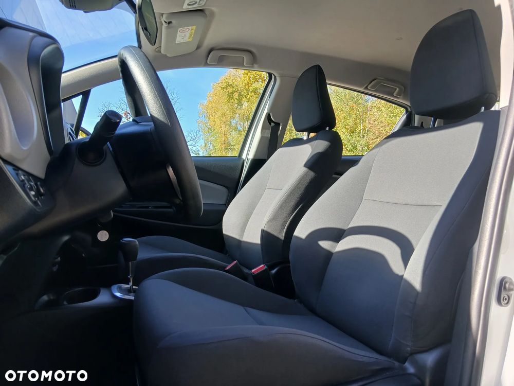 Toyota Yaris - 11