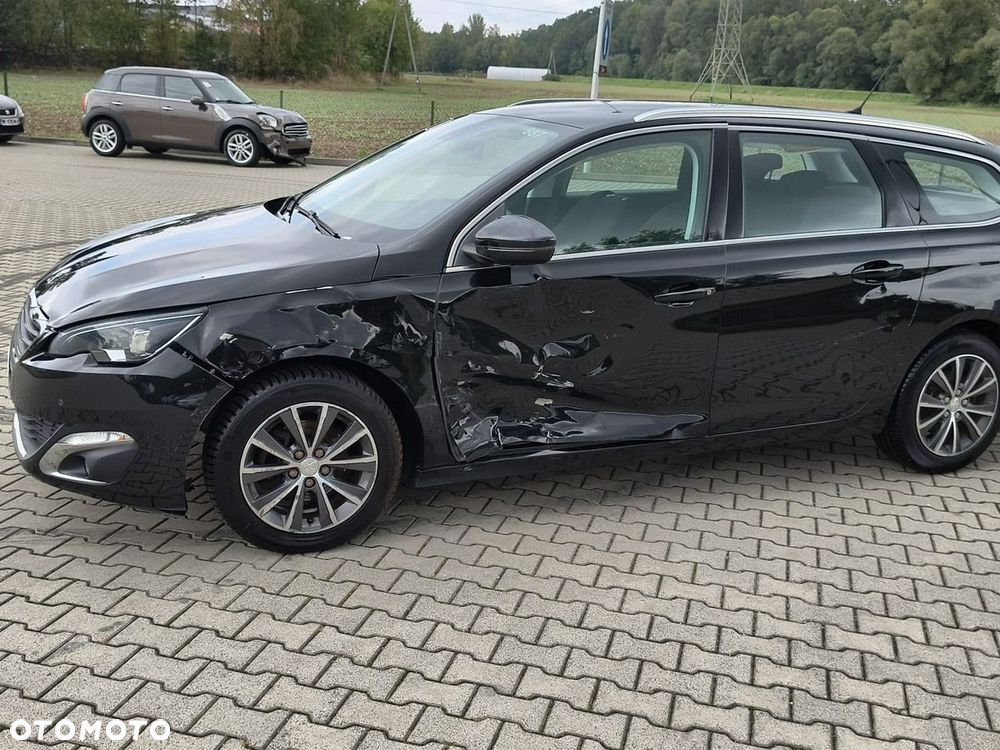 Peugeot 308 - 22