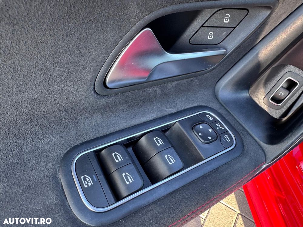 Mercedes-Benz CLA 220 7G-DCT AMG Line - 22