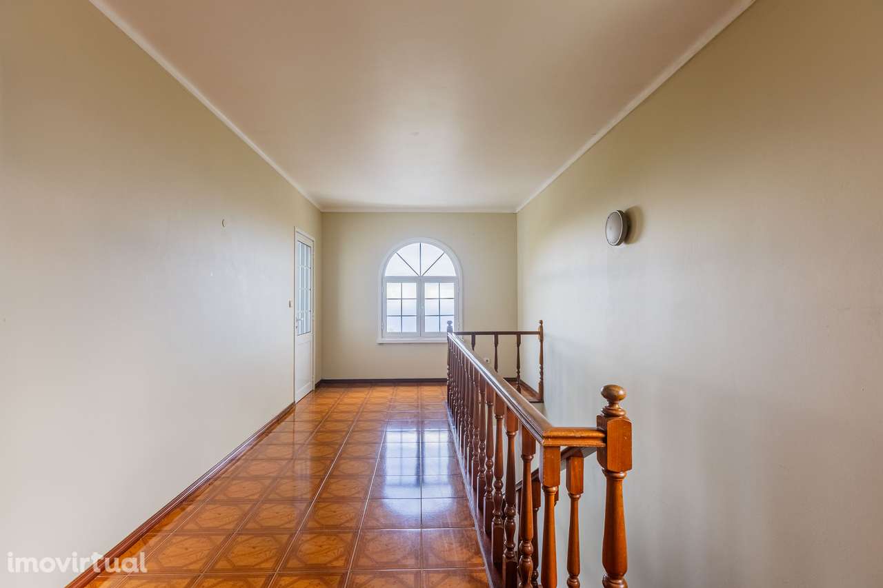 Prédio 3 quartos - Santa Bárbara - Grande imagem: 4/32