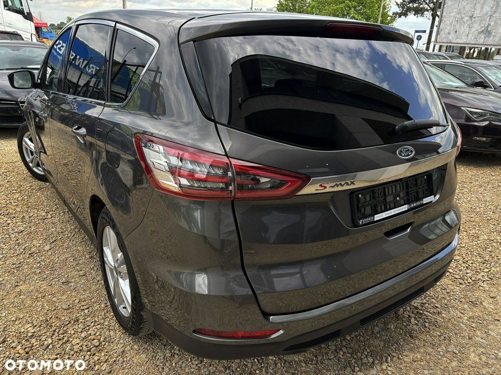 Ford S-Max 2.0 TDCi Titanium - 4
