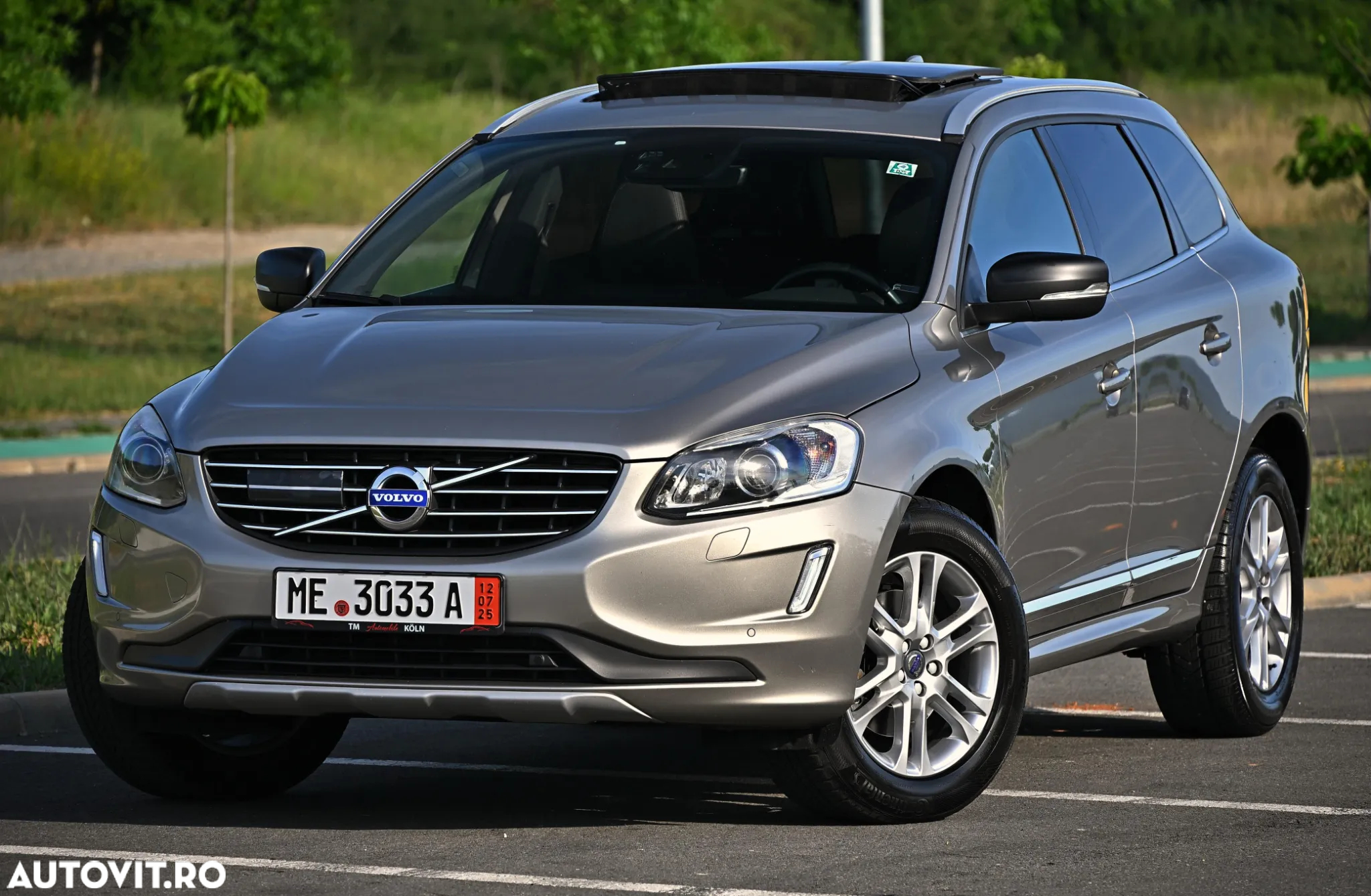 Volvo XC 60 D4 Geartronic Summum - 16