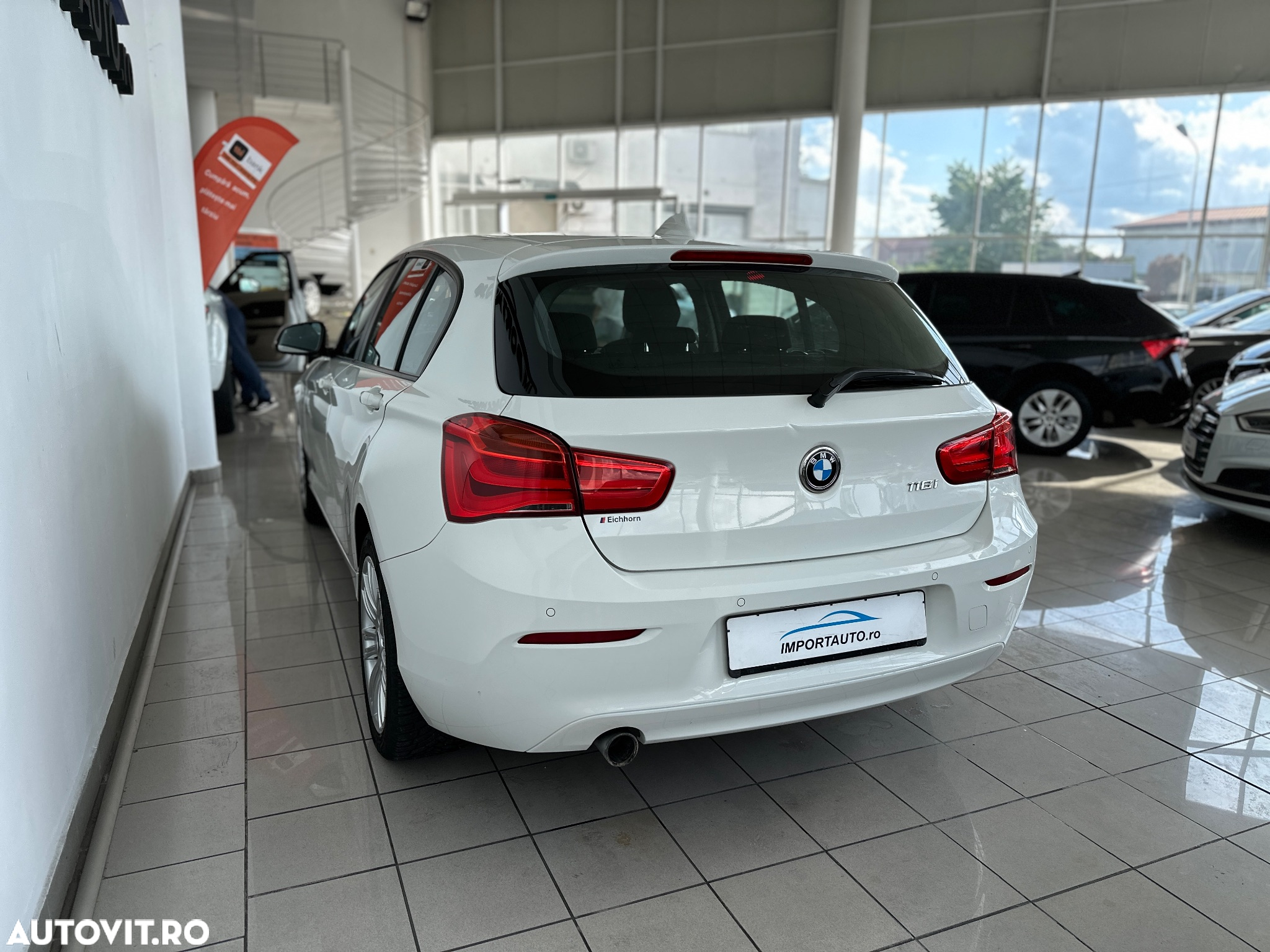 BMW Seria 1 116i Advantage - 12