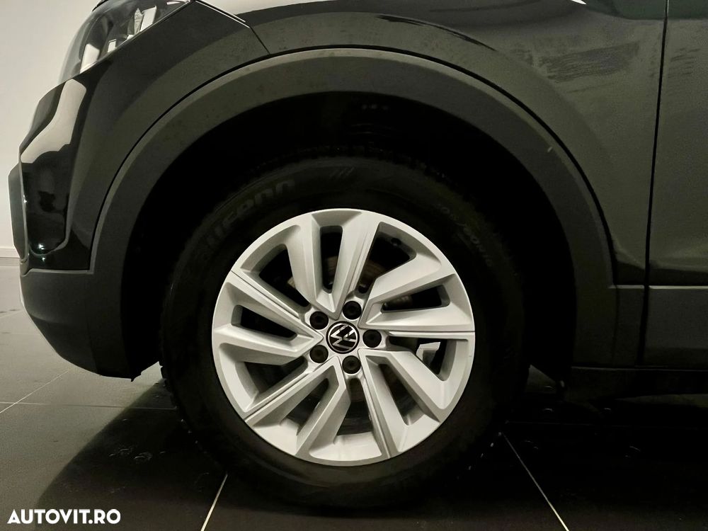Volkswagen T-Cross - 8