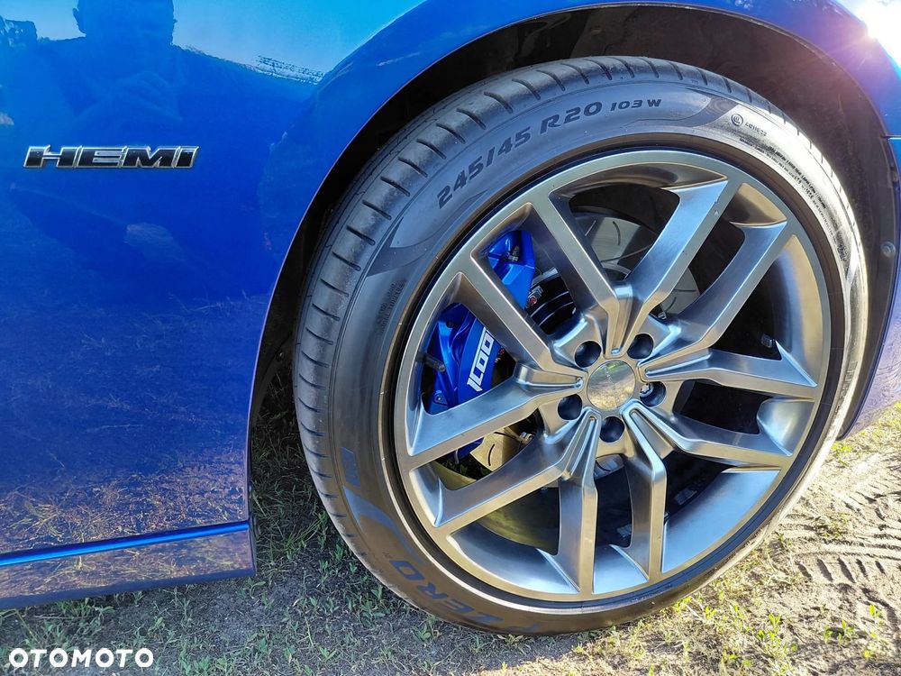 Dodge Charger 5.7 V8 RT - 25